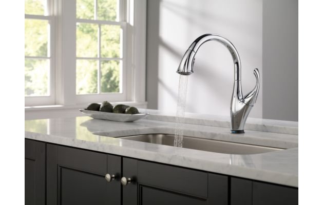 Addison® Kitchen Collection | Delta Faucet